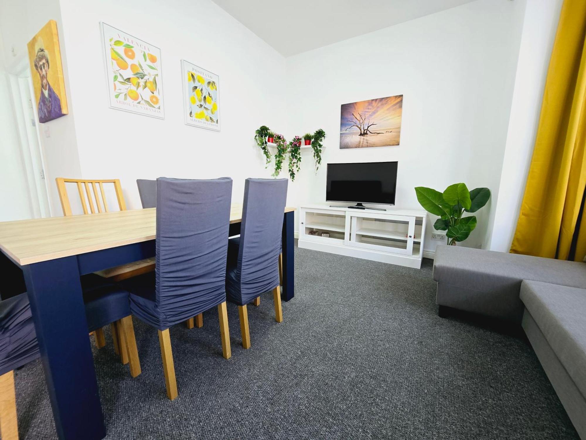The Flat - 2 Bedroom
